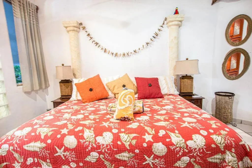 Caribbean Sea Front 2 Bedroom 2 Ba - Ground Floor- Large Pool -Seaweed-Free Beach Akumal México