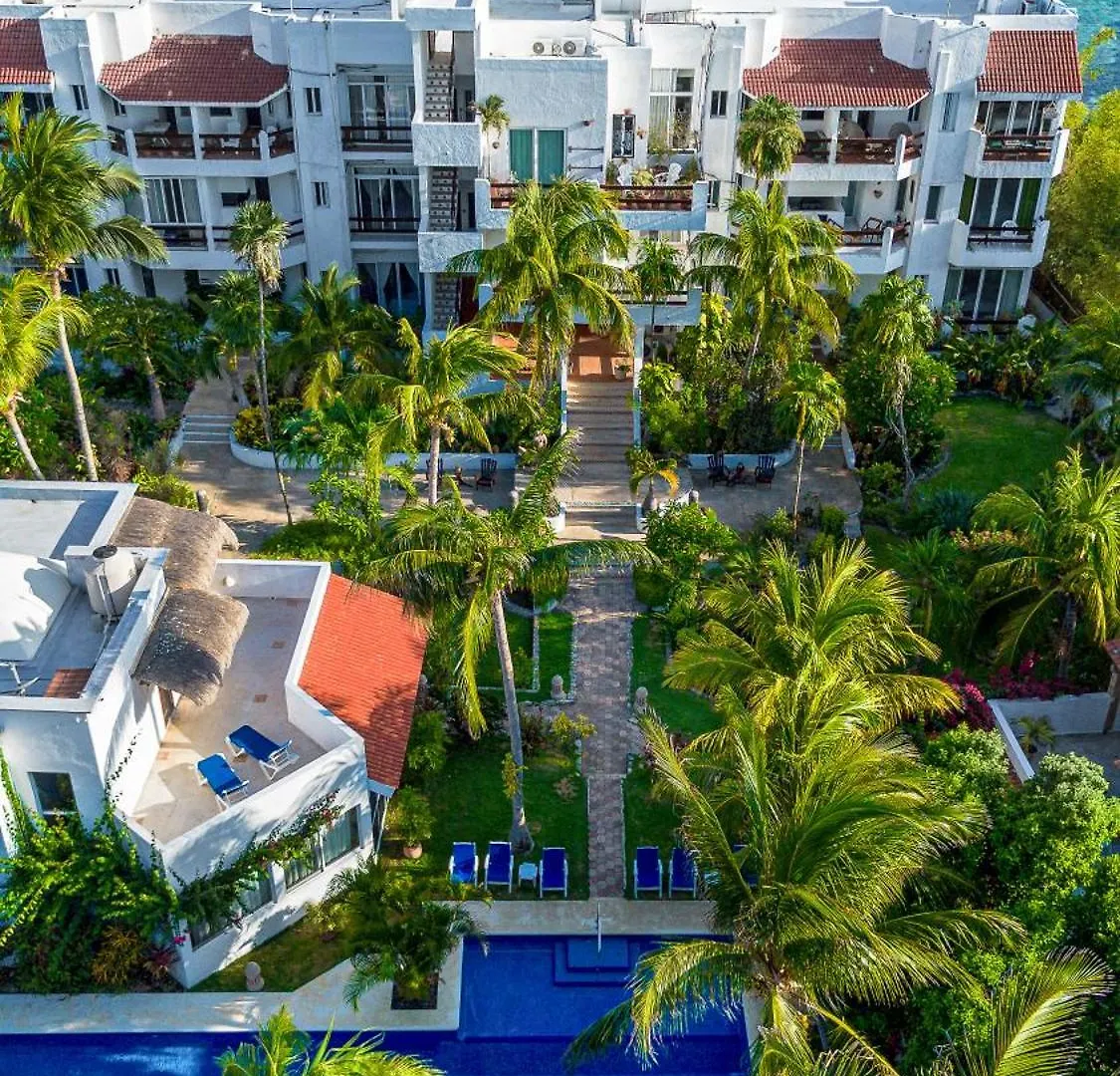 Caribbean Sea Front 2 Bedroom 2 Ba - Ground Floor- Large Pool -Seaweed-Free Beach Akumal Mexiko