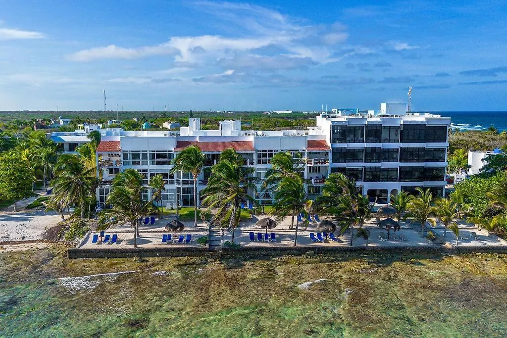 Caribbean Sea Front 2 Bedroom 2 Ba - Ground Floor- Large Pool -Seaweed-Free Beach Akumal